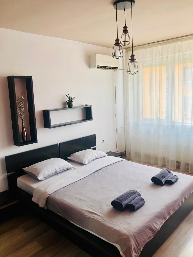 Apartament Apartment *